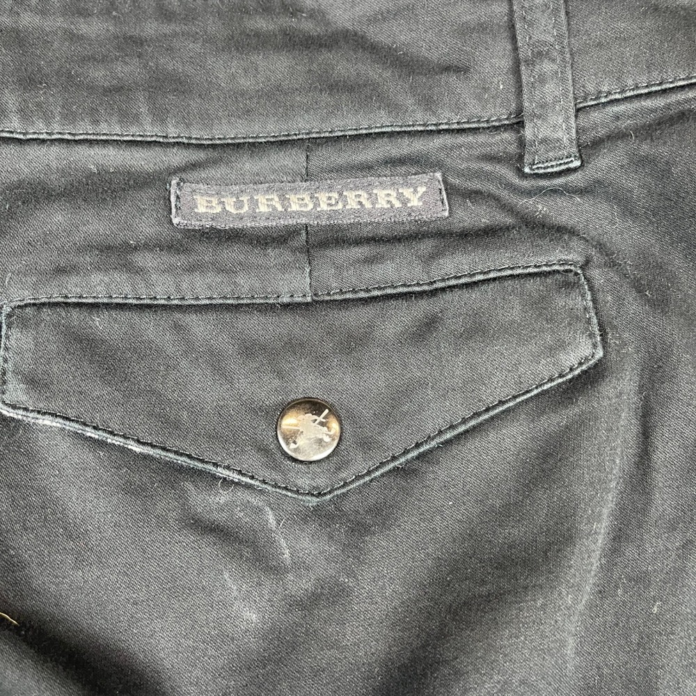 Burberry Golf Womens Black Knee Length Bermuda Shorts Logo Size USA 12 UK 16 - Picture 5 of 13